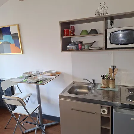 Studette Du Logis Du Parc 3*