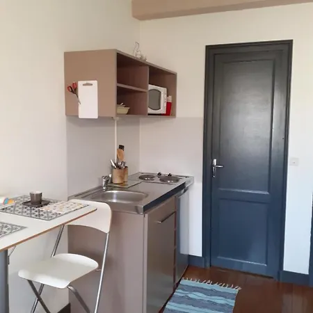 Studette Du Logis Du Parc 3*