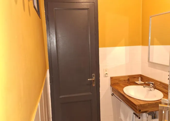 Studette Du Logis Du Parc Gæstehus